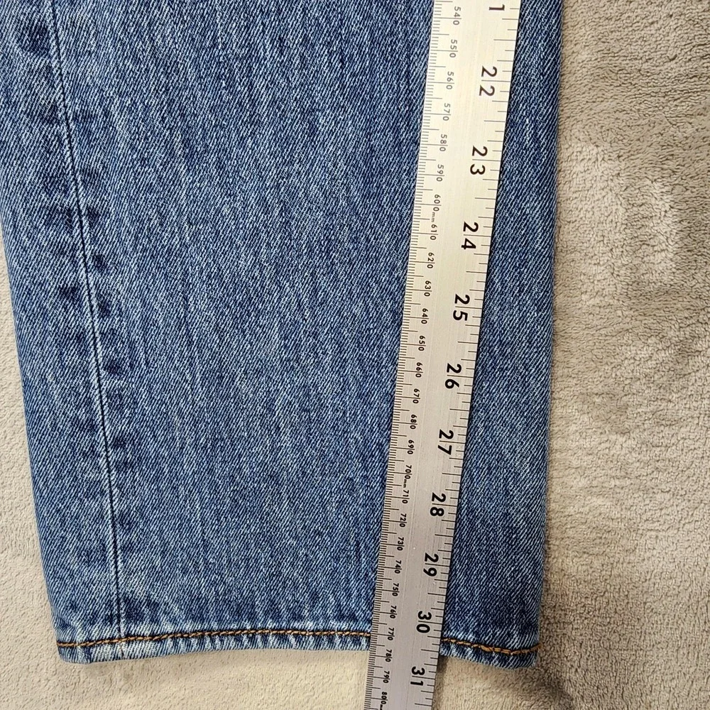 Levi's 501 Jeans Mens 34x30.5* Blue Medium Wash Button Fly Straight Leg Denim